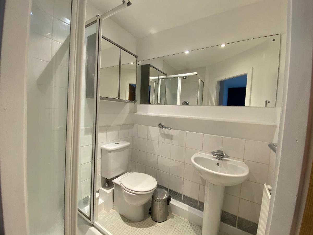 Large 5-Bed City Centre Townhouse With Secure Parking Manchester Buitenkant foto